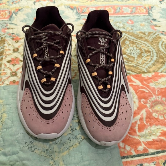 Adidas CHAUSSURE OZELIA size 9 - Picture 3 of 10